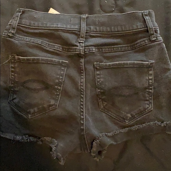 Abercrombie & Fitch Black Shorts - Picture 2 of 4